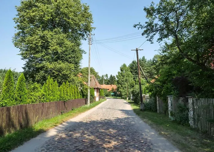 Dom Ukryty Przed Swiatem - Szeroki Bor
